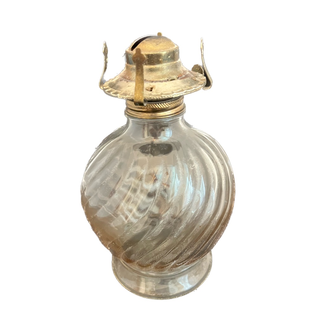 Vintage Kaadan Ltd Swirl Glass oil lamp.